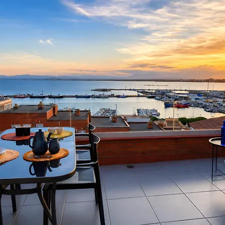 Golden Sunset Views - Panoramic Sea View Duplex アパート